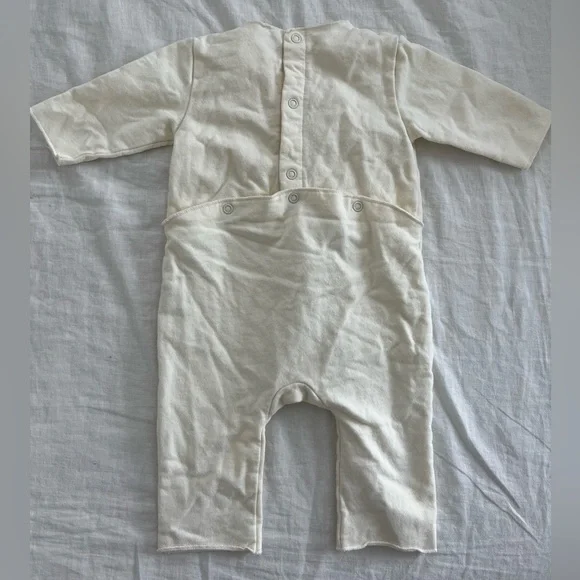 Pair of Gray Label onesie suit/rompers 6-9 months - Picture 5 of 6